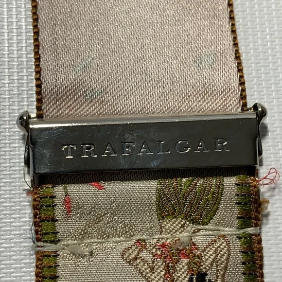 Trafalgar limited edition Hawaiian dancers print suspenders silk leather… - Picture 5 of 12